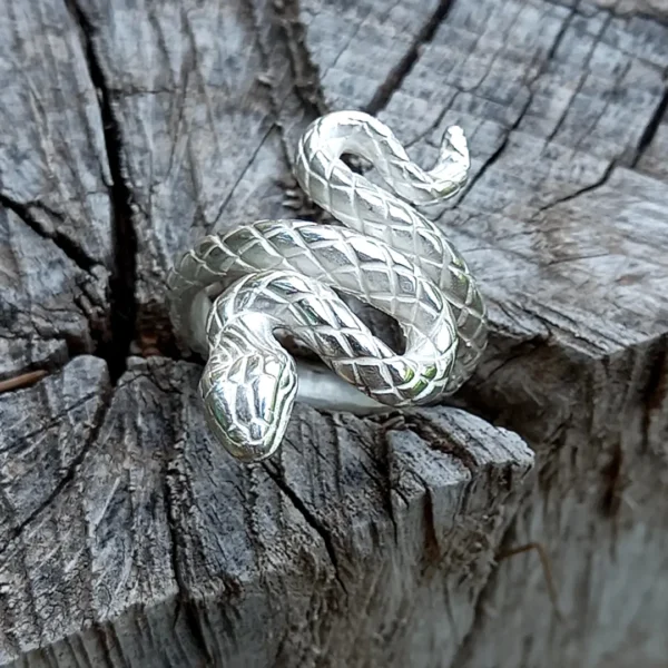 Anillo Serpiente