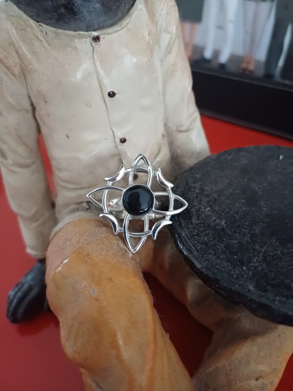 Anillo Nudo de Bruja - Imagen 2