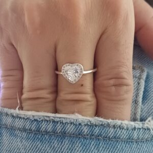 Anillo Corazón cubic