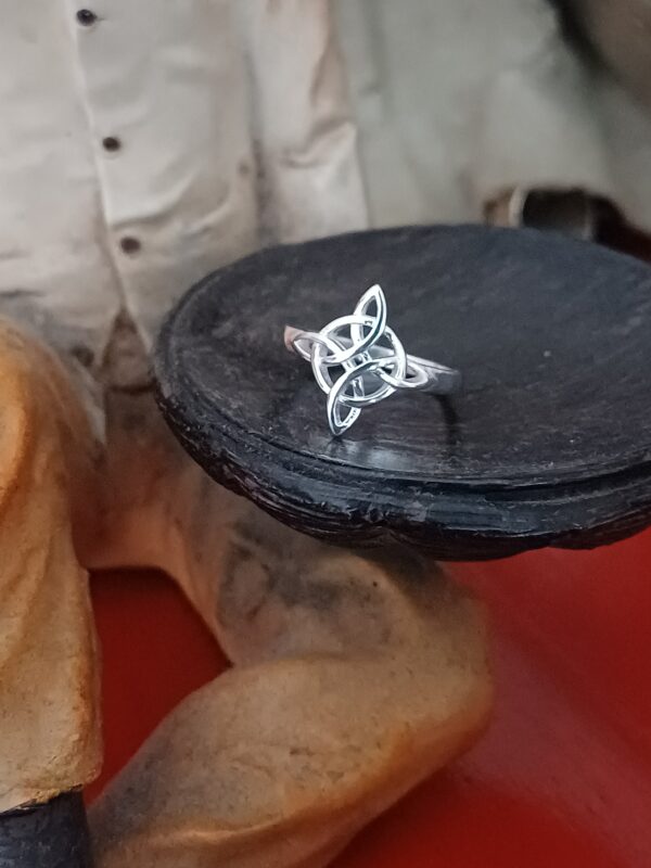 Anillo Nudo de Bruja - Imagen 2