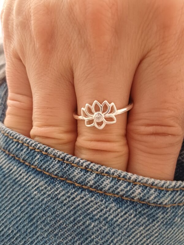 Anillo Flor de Loto